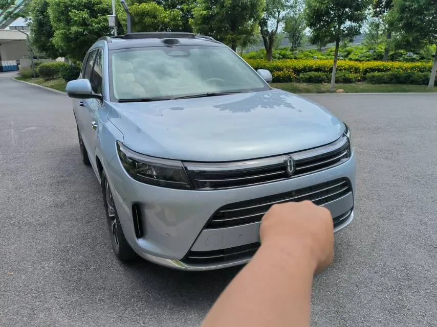2024 AITO AITO M7 1.5T 152HP L4 REEV 42KWH,autocango,china used car exporter,china ev exporter,chinese used car exporter,chinese used ev exporter