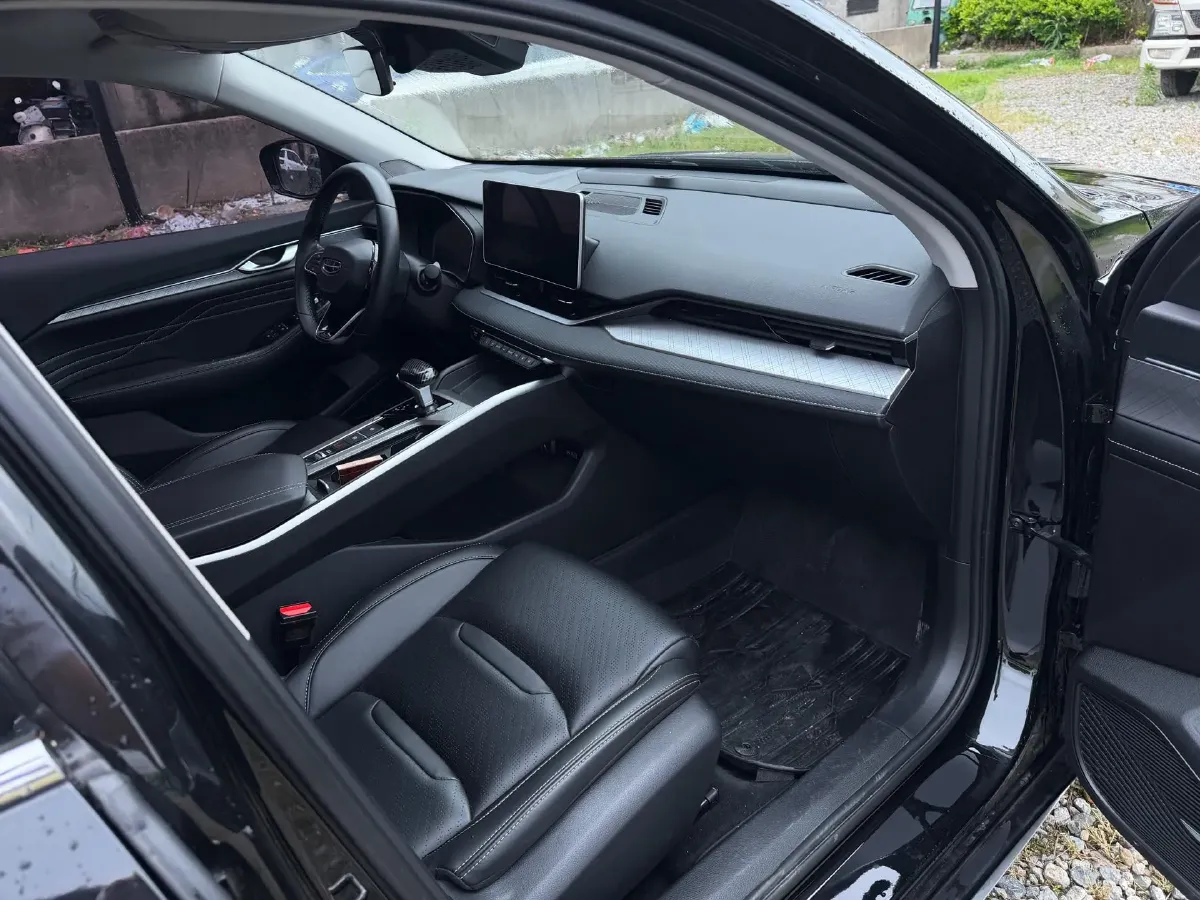 2021 Geely Preface 2.0T 190HP L4 7DCT,autocango,china used car exporter,china ev exporter,chinese used car exporter,chinese used ev exporter