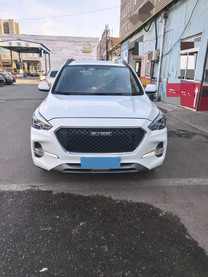 2018 Haval M6 1.5T 150HP L4 7DCT,autocango,china used car exporter,china ev exporter,chinese used car exporter,chinese used ev exporter