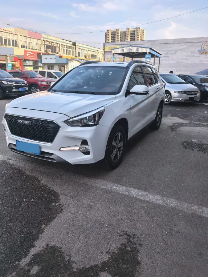 2018 Haval M6 1.5T 150HP L4 7DCT,autocango,china used car exporter,china ev exporter,chinese used car exporter,chinese used ev exporter