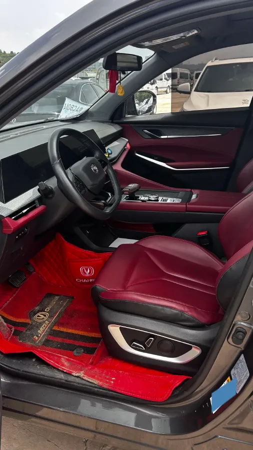 2022 ChangAn CS75 Plus 2.0T 233HP L4 8AT,autocango,china used car exporter,china ev exporter,chinese used car exporter,chinese used ev exporter