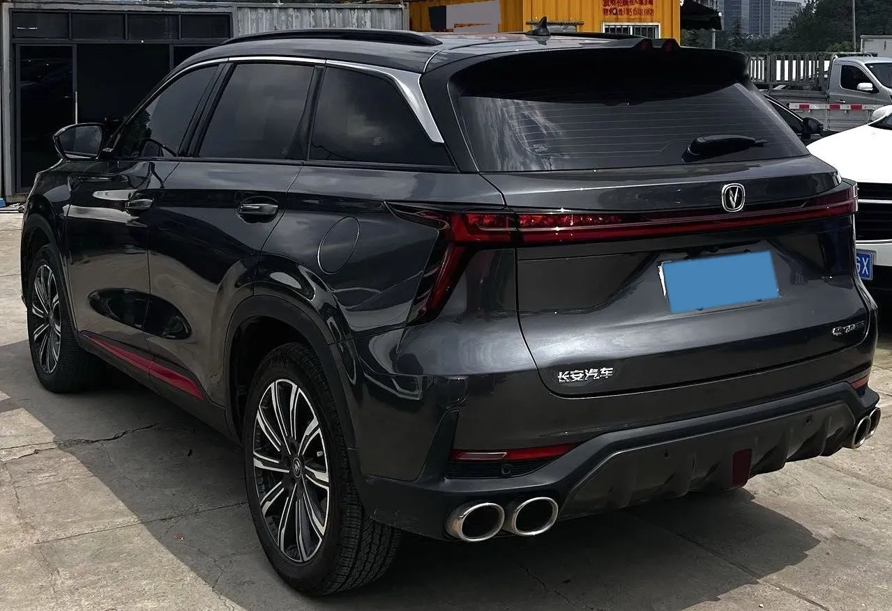 2022 ChangAn CS75 Plus 2.0T 233HP L4 8AT,autocango,china used car exporter,china ev exporter,chinese used car exporter,chinese used ev exporter