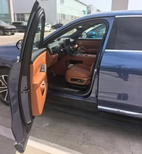 2026 AITO AITO M7 REEV 160HP REEV,autocango,china used car exporter,china ev exporter,chinese used car exporter,chinese used ev exporter