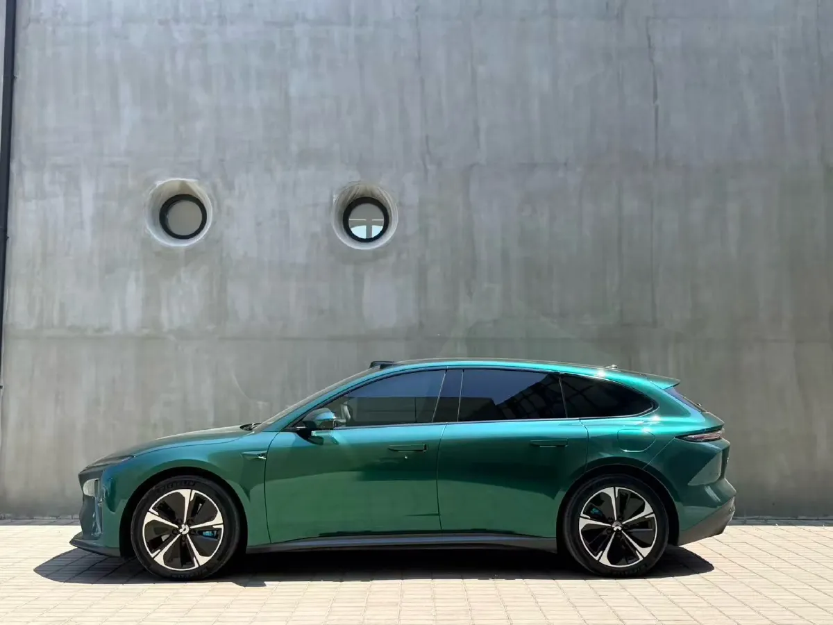 2024 NIO ET5T BEV 75KWH,autocango,china used car exporter,china ev exporter,chinese used car exporter,chinese used ev exporter