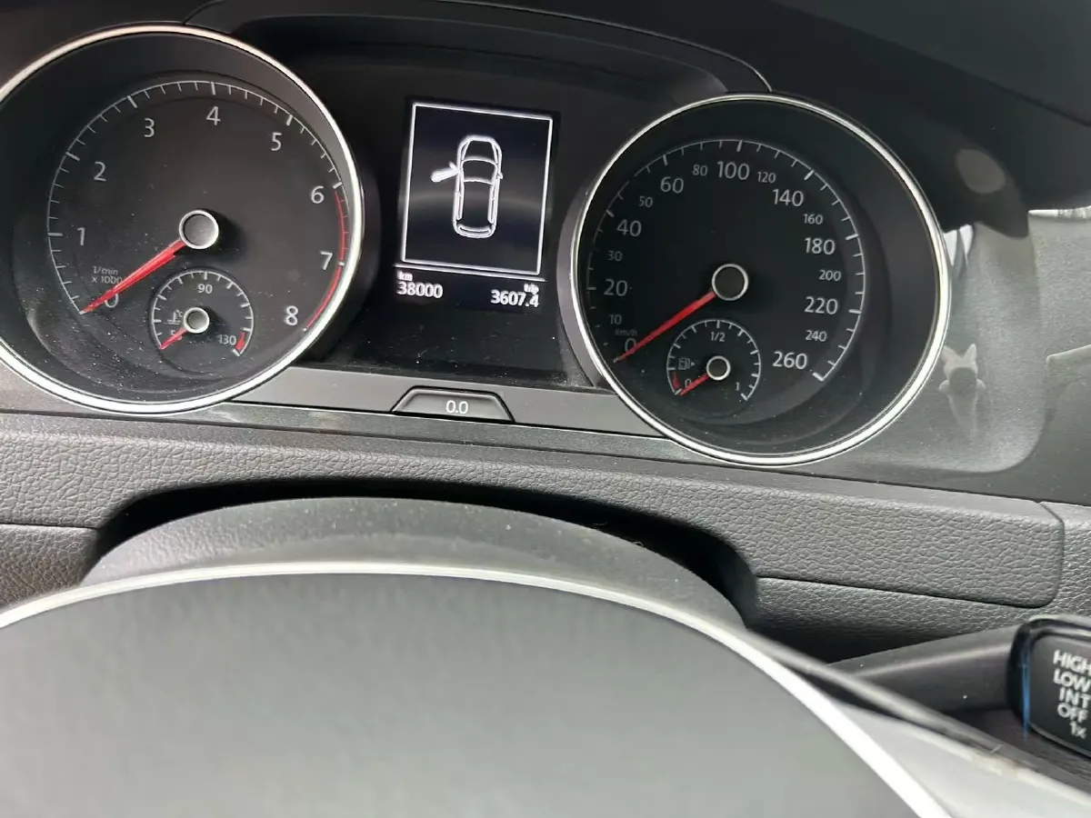 2020 Volkswagen Golf 1.4T 150HP L4 7DCT,autocango,china used car exporter,china ev exporter,chinese used car exporter,chinese used ev exporter