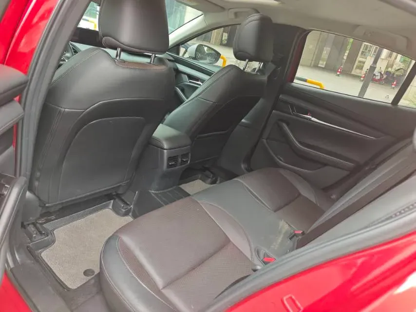 2021 Mazda 3 Axela 2.0L 158HP L4 6AT,autocango,china used car exporter,china ev exporter,chinese used car exporter,chinese used ev exporter
