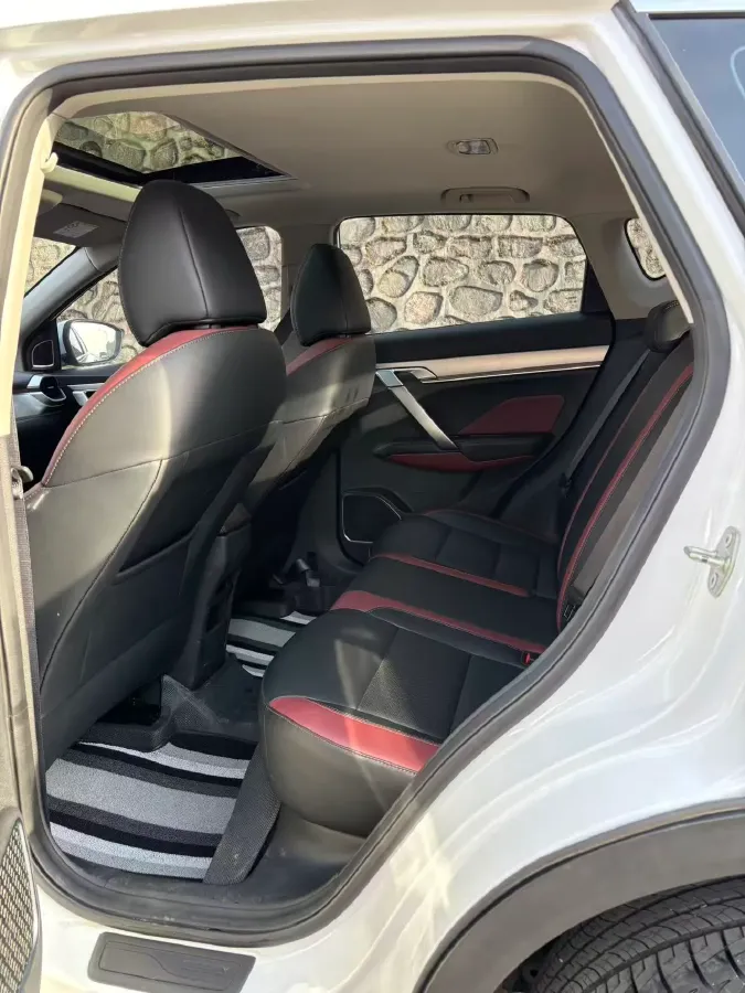 2021 Geely Coolray 1.4T 141HP L4 6DCT,autocango,china used car exporter,china ev exporter,chinese used car exporter,chinese used ev exporter