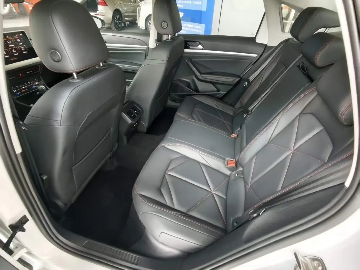 2023 Volkswagen Lavida 1.5T 160HP L4 7DCT,autocango,china used car exporter,china ev exporter,chinese used car exporter,chinese used ev exporter