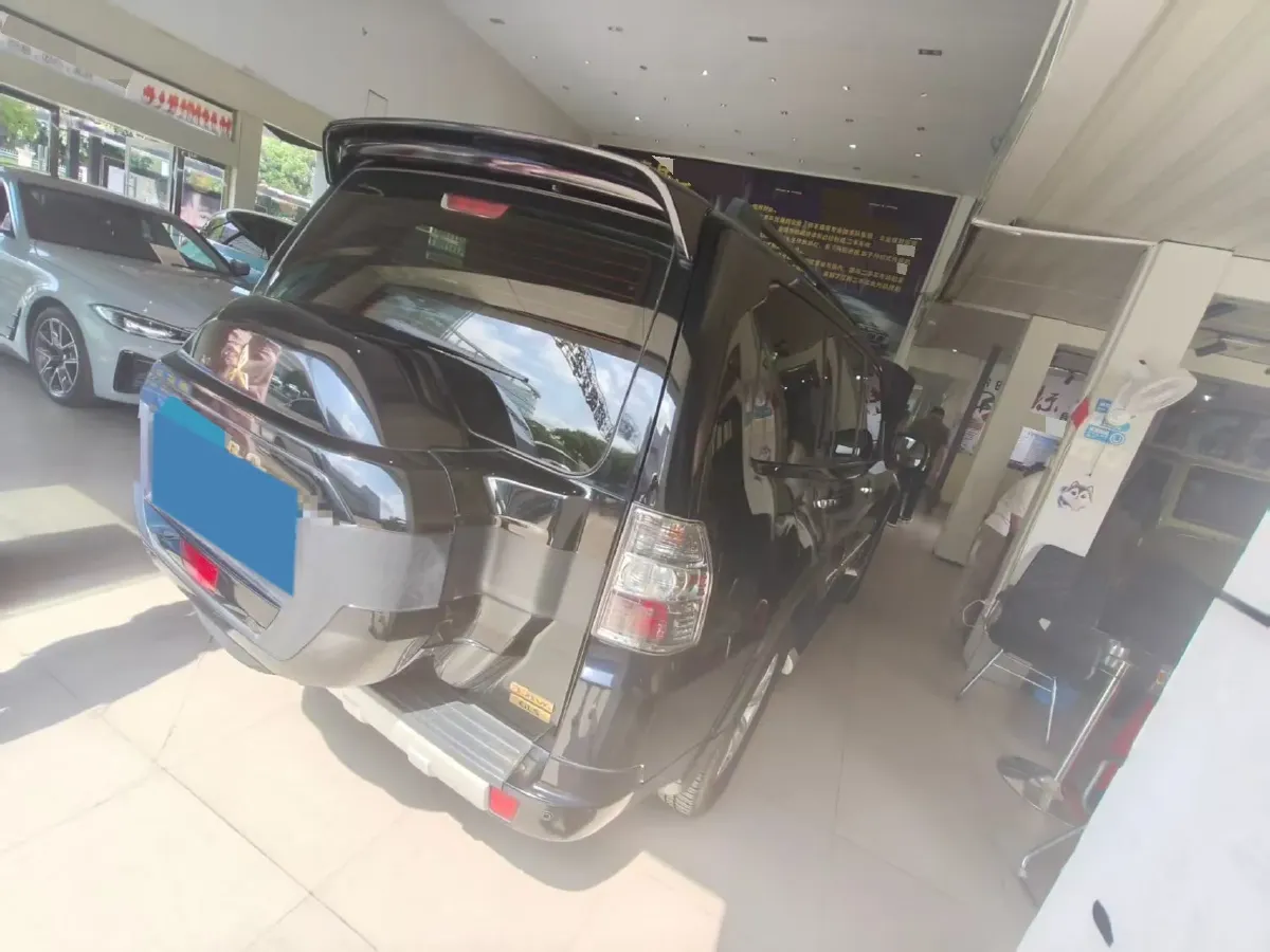 2017 Honda Jade 1.8L 141HP L4 5AT,autocango,china used car exporter,china ev exporter,chinese used car exporter,chinese used ev exporter