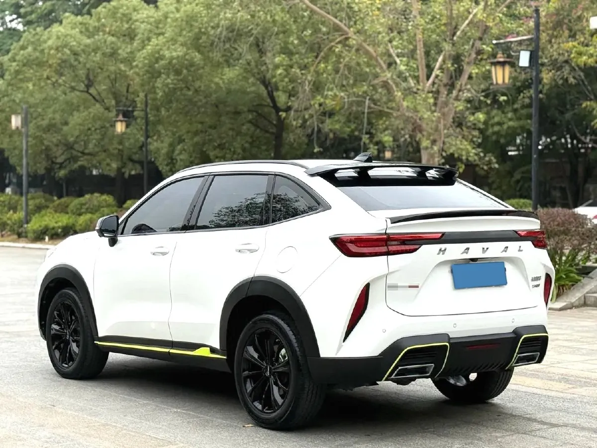 2022 Haval H6S 2.0T 211HP L4 7DCT,autocango,china used car exporter,china ev exporter,chinese used car exporter,chinese used ev exporter