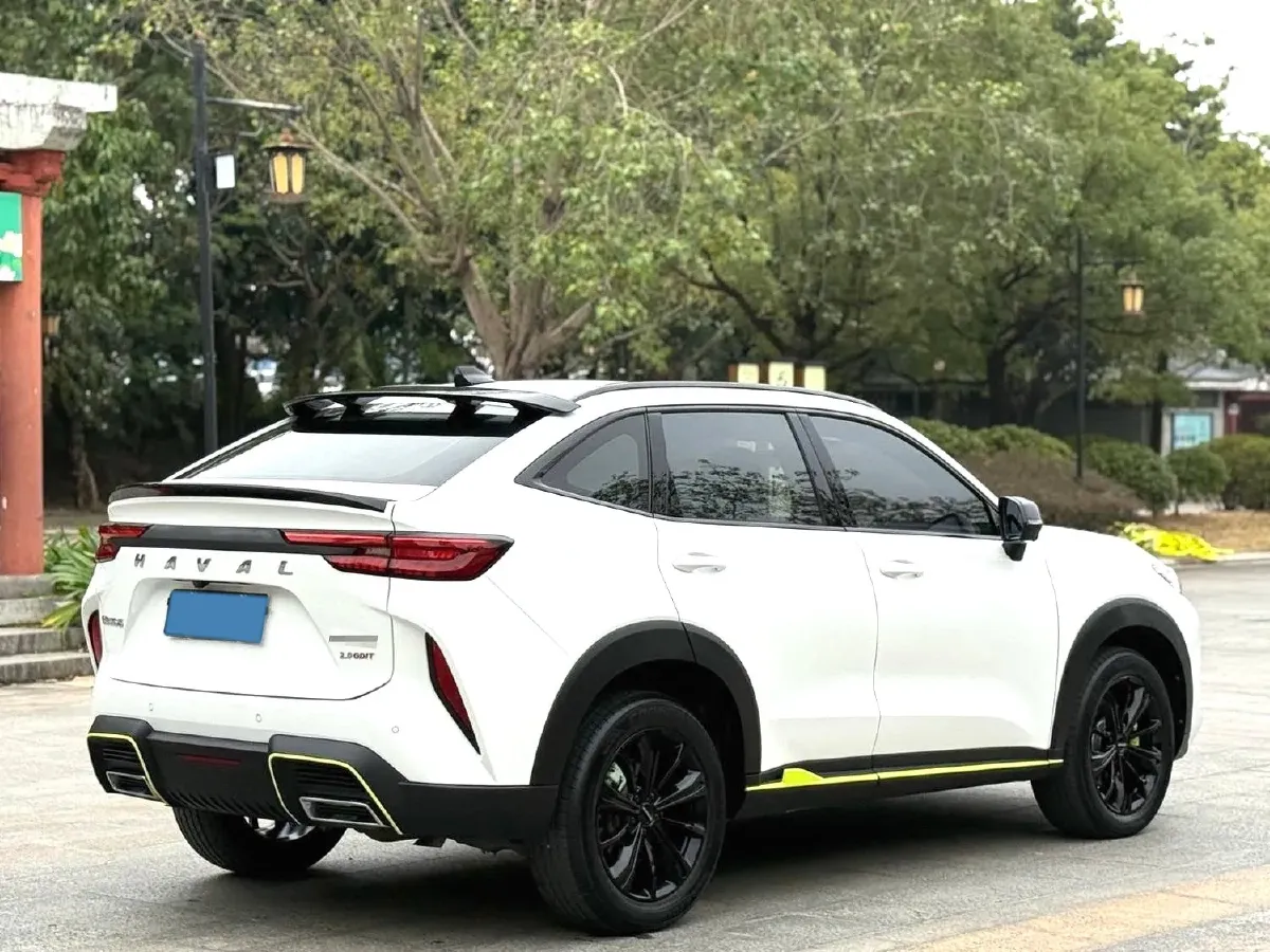 2022 Haval H6S 2.0T 211HP L4 7DCT,autocango,china used car exporter,china ev exporter,chinese used car exporter,chinese used ev exporter