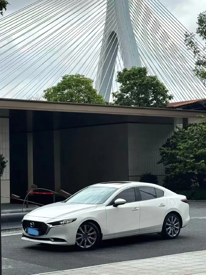 2021 Mazda 3 Axela 2.0L 158HP L4 6AT,autocango,china used car exporter,china ev exporter,chinese used car exporter,chinese used ev exporter