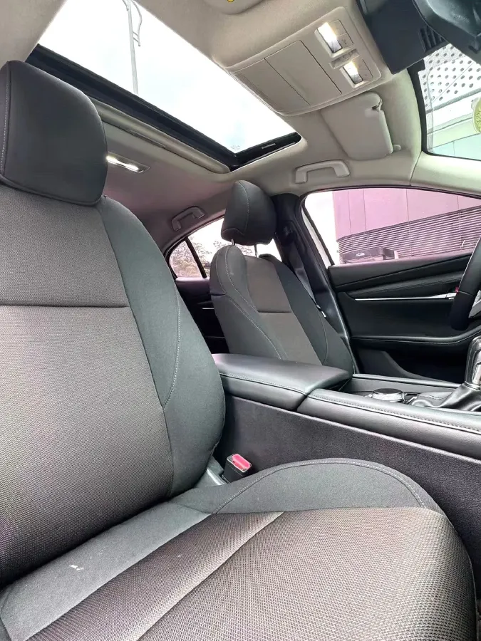 2021 Mazda 3 Axela 2.0L 158HP L4 6AT,autocango,china used car exporter,china ev exporter,chinese used car exporter,chinese used ev exporter