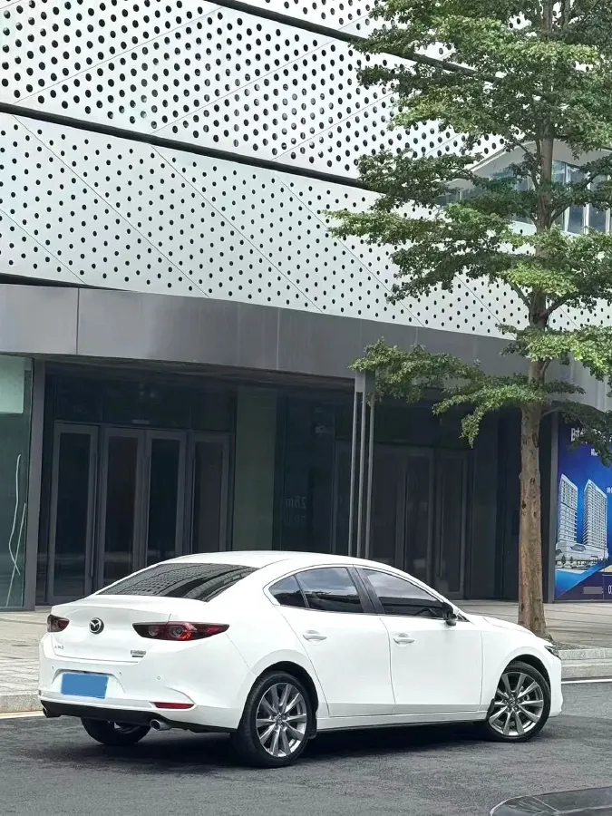 2021 Mazda 3 Axela 2.0L 158HP L4 6AT,autocango,china used car exporter,china ev exporter,chinese used car exporter,chinese used ev exporter