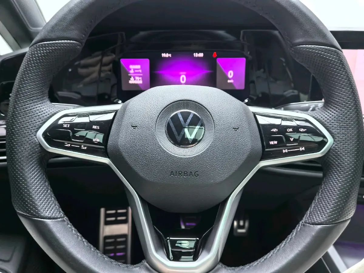 2023 Volkswagen Golf 1.4T 150HP L4 7DCT,autocango,china used car exporter,china ev exporter,chinese used car exporter,chinese used ev exporter