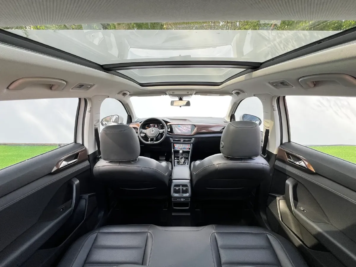 2021 Volkswagen Tharu 1.4T 150HP L4 7DCT,autocango,china used car exporter,china ev exporter,chinese used car exporter,chinese used ev exporter