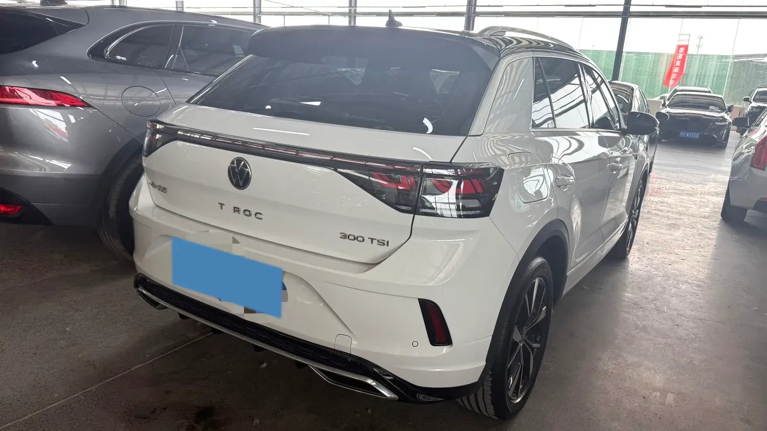 2023 Volkswagen T-Roc 1.5T 160HP L4 7DCT,autocango,china used car exporter,china ev exporter,chinese used car exporter,chinese used ev exporter