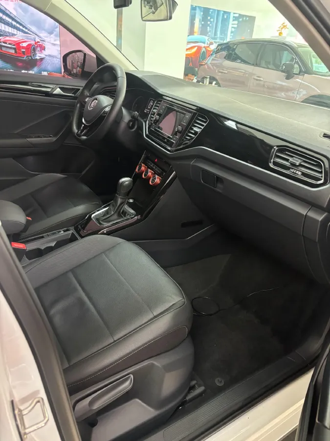 2018 Borgward BX7 2.0T 224HP L4 6AT,autocango,china used car exporter,china ev exporter,chinese used car exporter,chinese used ev exporter