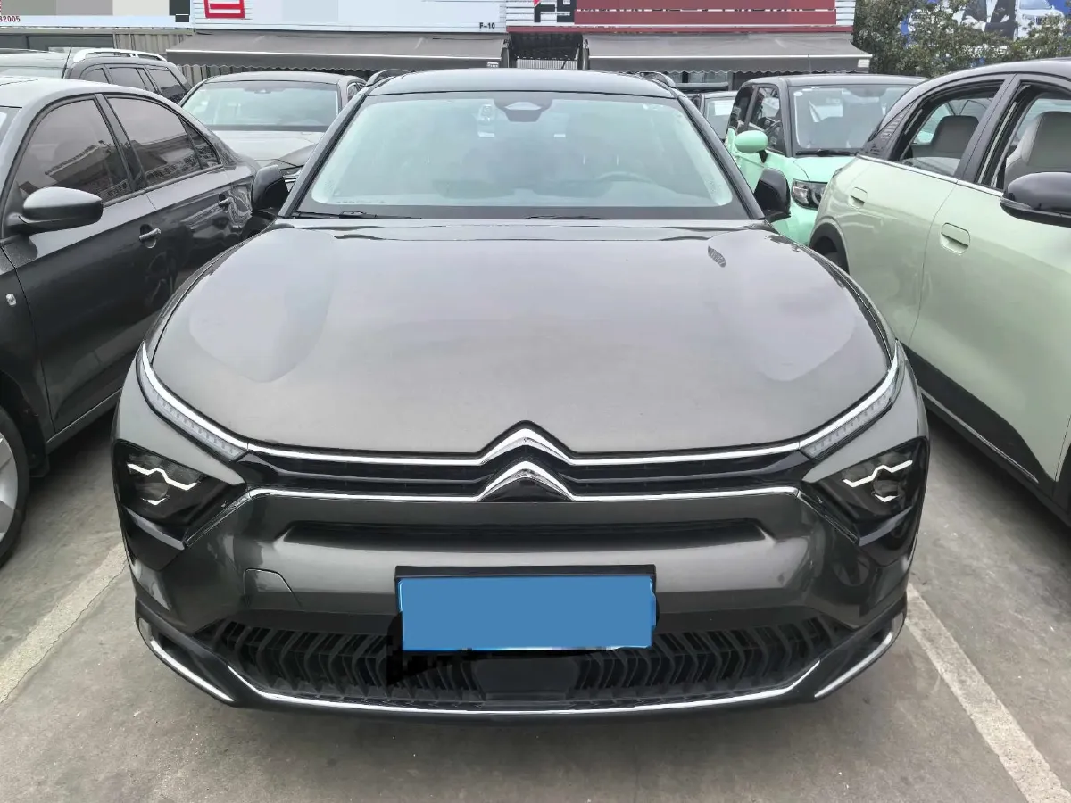 2021 Citroen C5 X 1.6T 175HP L4 8AT,autocango,china used car exporter,china ev exporter,chinese used car exporter,chinese used ev exporter