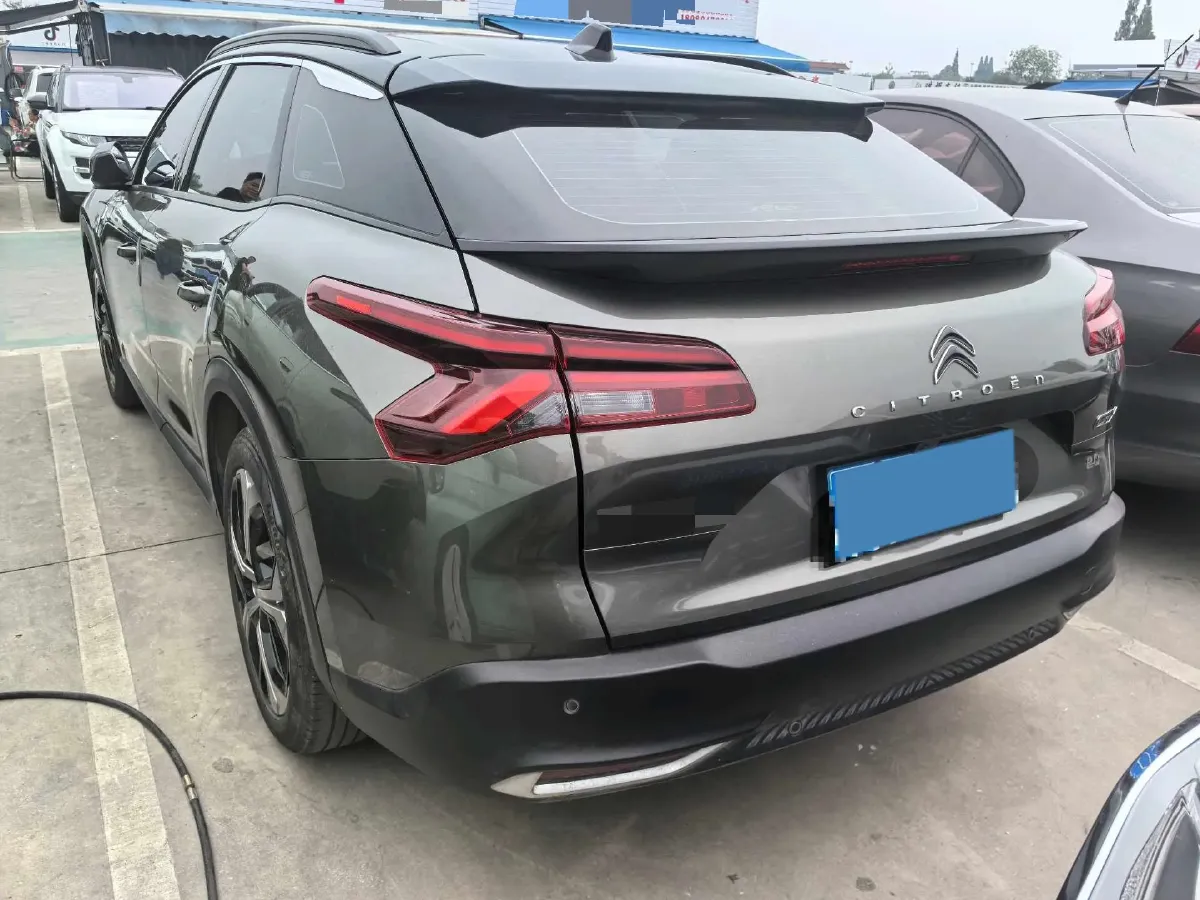 2021 Citroen C5 X 1.6T 175HP L4 8AT,autocango,china used car exporter,china ev exporter,chinese used car exporter,chinese used ev exporter