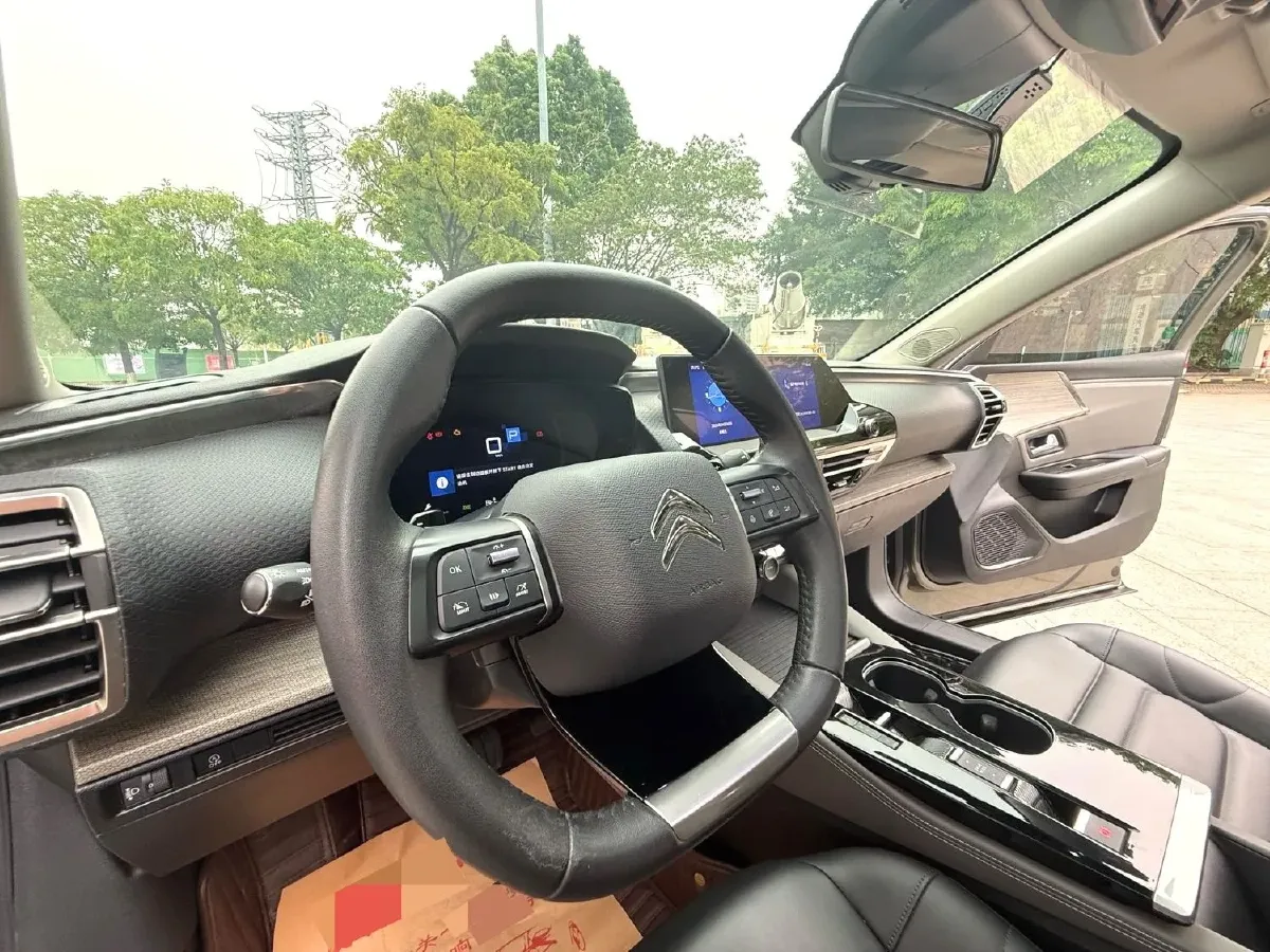 2022 Citroen C5 X 1.6T 175HP L4 8AT,autocango,china used car exporter,china ev exporter,chinese used car exporter,chinese used ev exporter