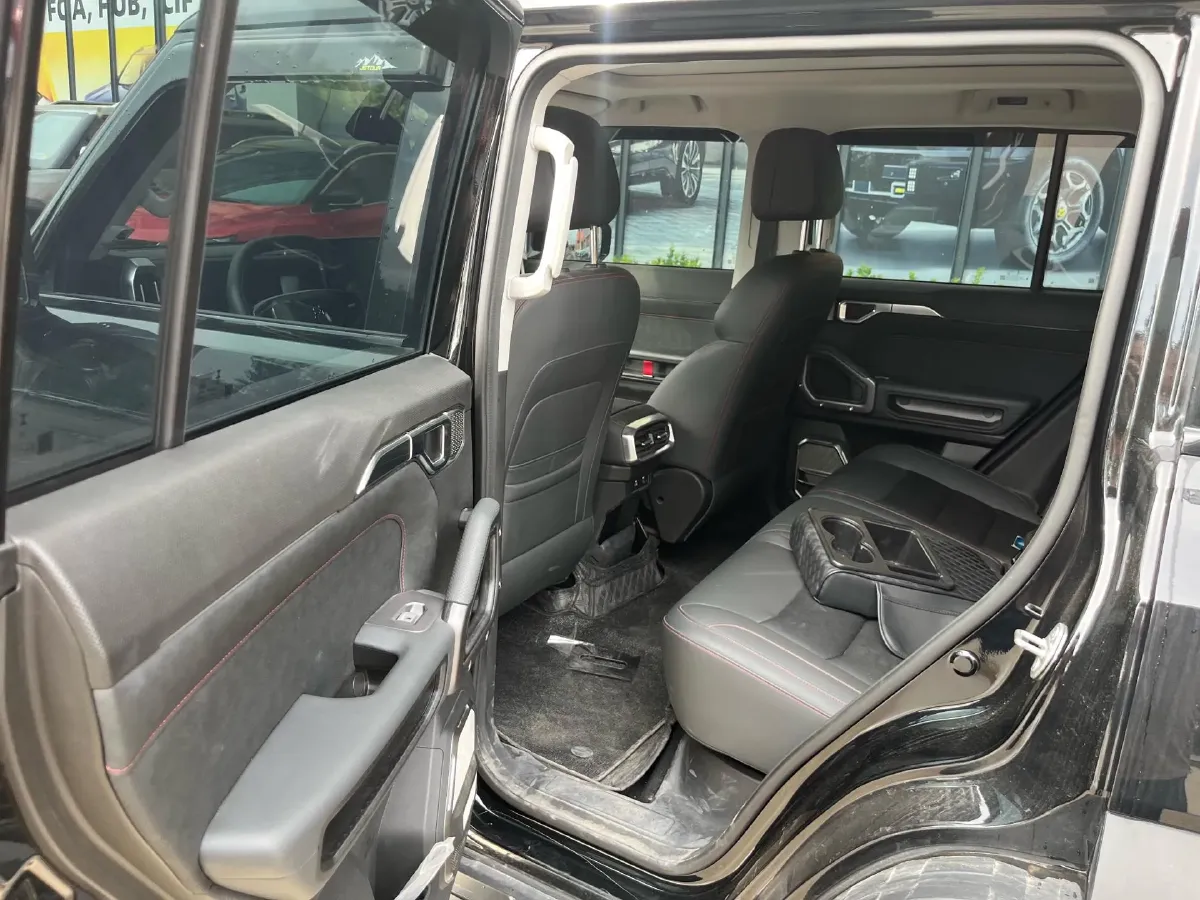 2025 Jetour Traveller 1.5T 184HP L4 7DCT,autocango,china used car exporter,china ev exporter,chinese used car exporter,chinese used ev exporter