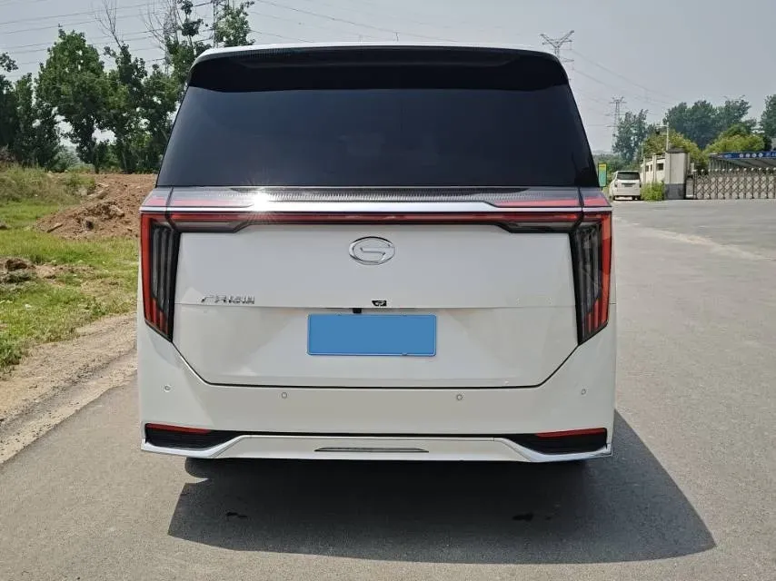 2024 GAC Trumpchi M8 2.0T 252HP L4 8AT,autocango,china used car exporter,china ev exporter,chinese used car exporter,chinese used ev exporter