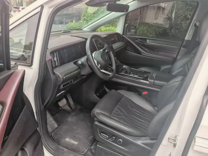 2024 GAC Trumpchi M8 2.0T 252HP L4 8AT,autocango,china used car exporter,china ev exporter,chinese used car exporter,chinese used ev exporter