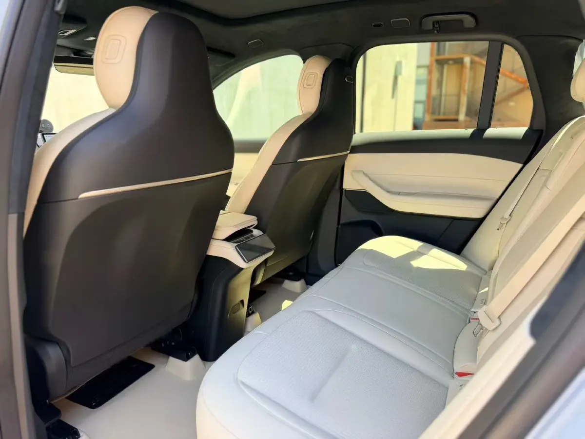2024 NIO ES6 BEV 100KWH,autocango,china used car exporter,china ev exporter,chinese used car exporter,chinese used ev exporter