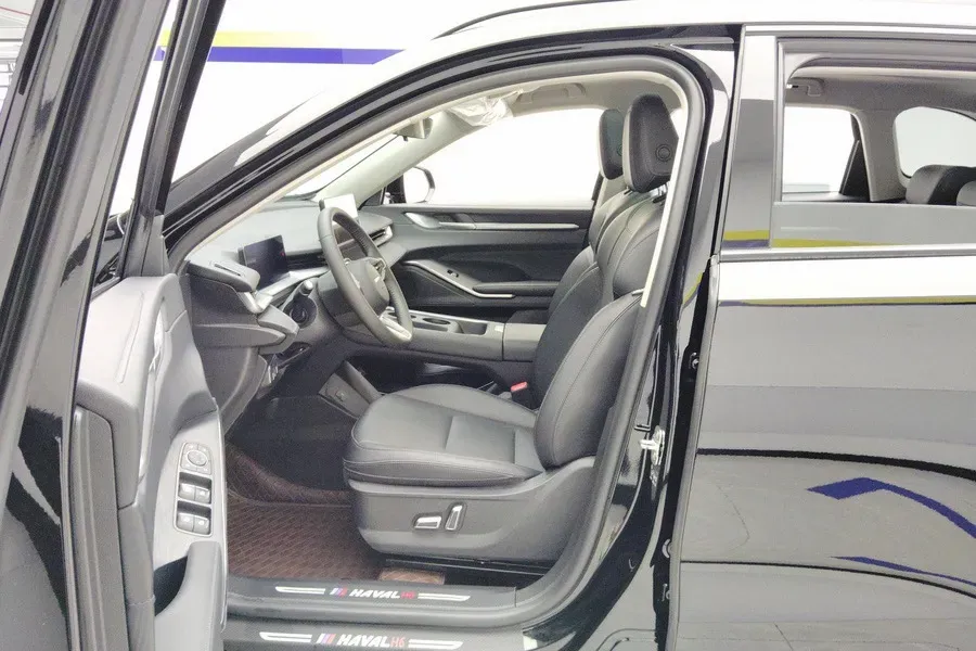 2024 Haval H6 1.5T 184HP L4 7DCT,autocango,china used car exporter,china ev exporter,chinese used car exporter,chinese used ev exporter
