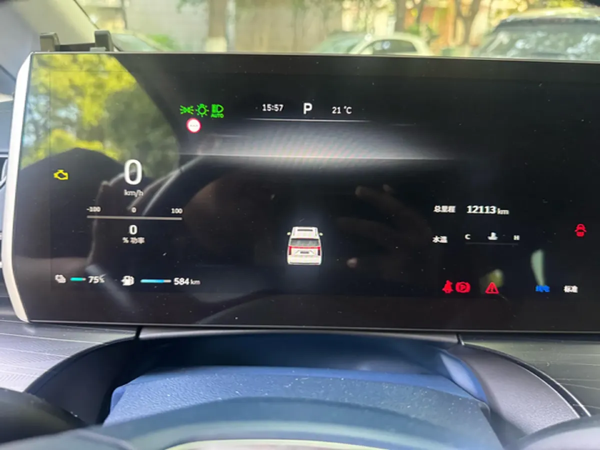 2024 Voyah ZhuiGuang 1.5T 136HP L4 PHEV 43KWH,autocango,china used car exporter,china ev exporter,chinese used car exporter,chinese used ev exporter