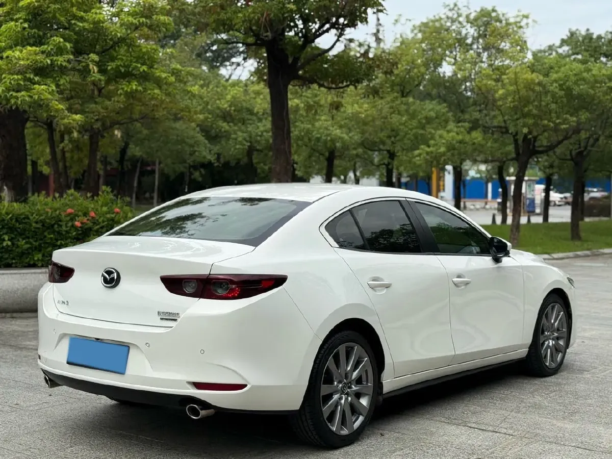 2020 Mazda 3 Axela 2.0L 158HP L4 6AT,autocango,china used car exporter,china ev exporter,chinese used car exporter,chinese used ev exporter