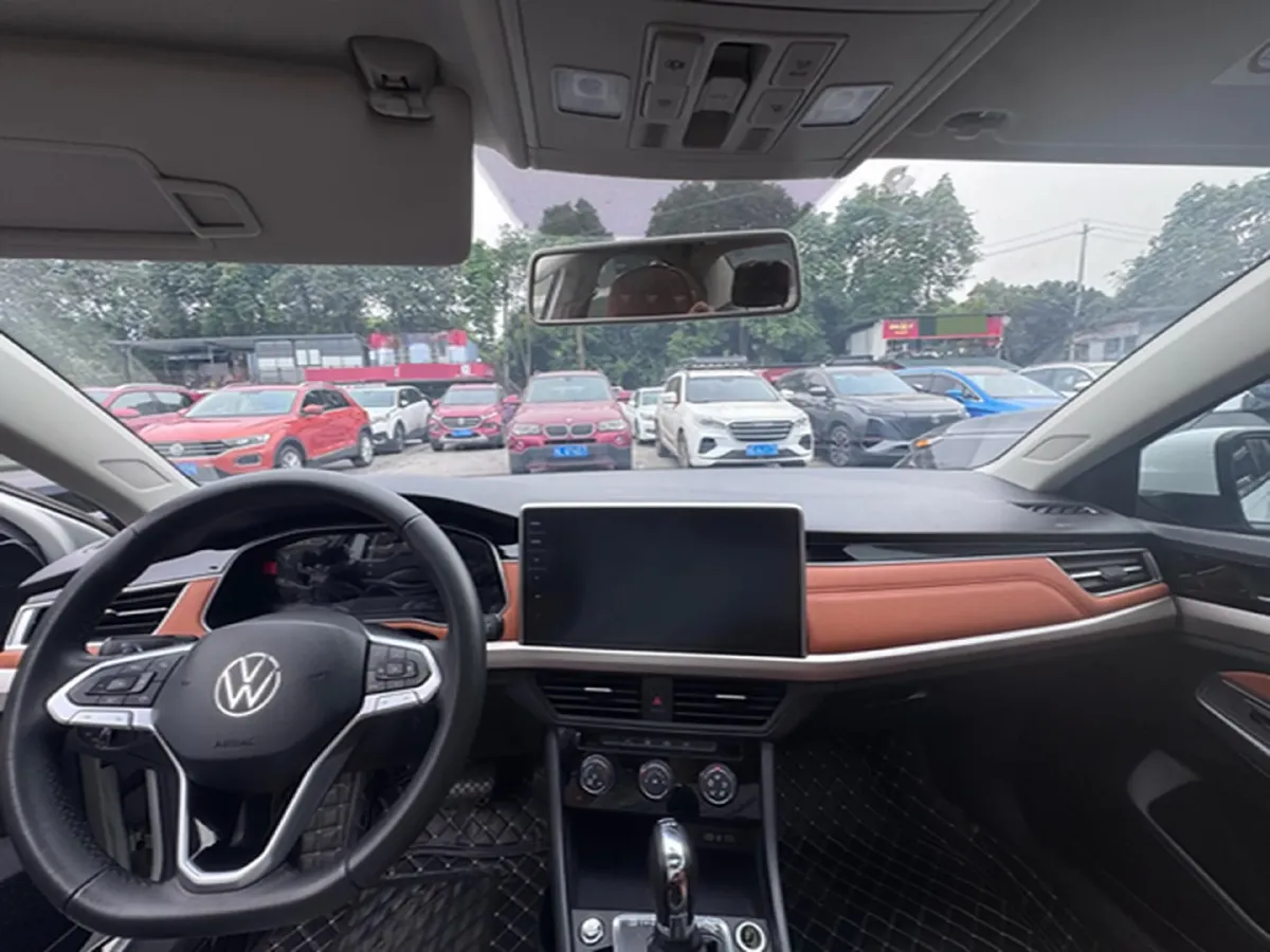 2024 Volkswagen Bora 1.2T 116HP L4 7DCT,autocango,china used car exporter,china ev exporter,chinese used car exporter,chinese used ev exporter