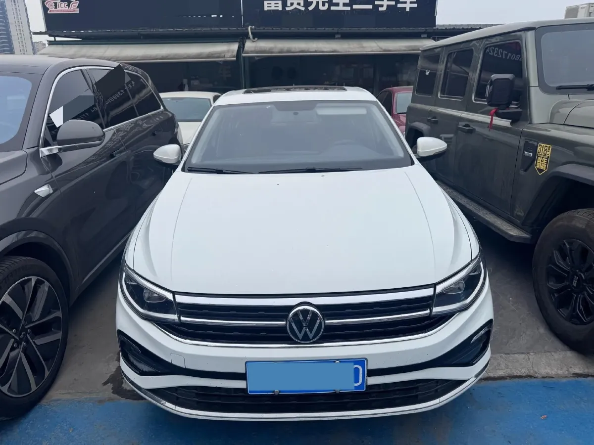 2024 Volkswagen Bora 1.2T 116HP L4 7DCT,autocango,china used car exporter,china ev exporter,chinese used car exporter,chinese used ev exporter