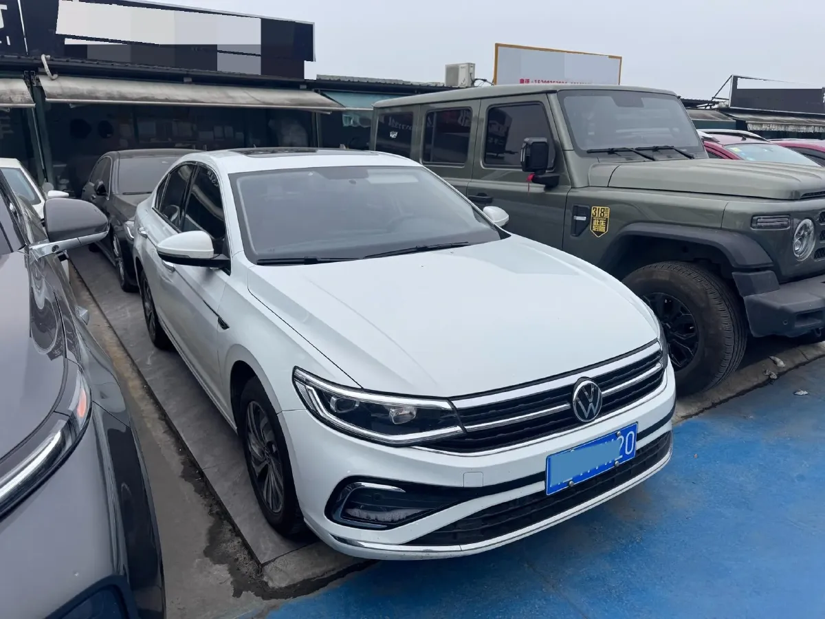 2024 Volkswagen Bora 1.2T 116HP L4 7DCT,autocango,china used car exporter,china ev exporter,chinese used car exporter,chinese used ev exporter