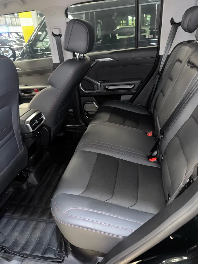 2023 Jetour Traveller 1.5T 184HP L4 7DCT,autocango,china used car exporter,china ev exporter,chinese used car exporter,chinese used ev exporter
