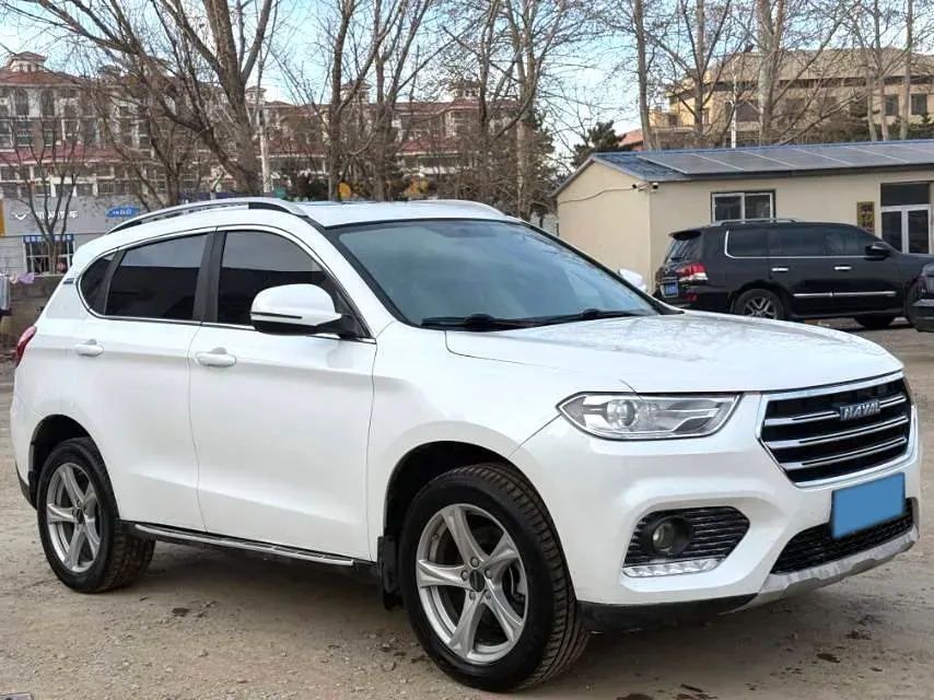 2018 Haval H2 1.5T 150HP L4 7DCT,autocango,china used car exporter,china ev exporter,chinese used car exporter,chinese used ev exporter
