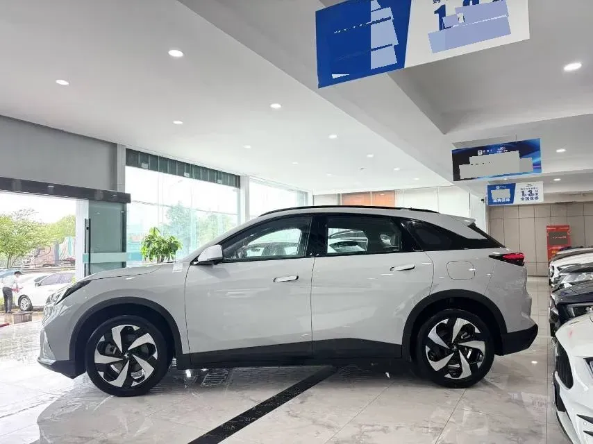 2026 ARCFOX αT5 REEV 105HP REEV,autocango,china used car exporter,china ev exporter,chinese used car exporter,chinese used ev exporter