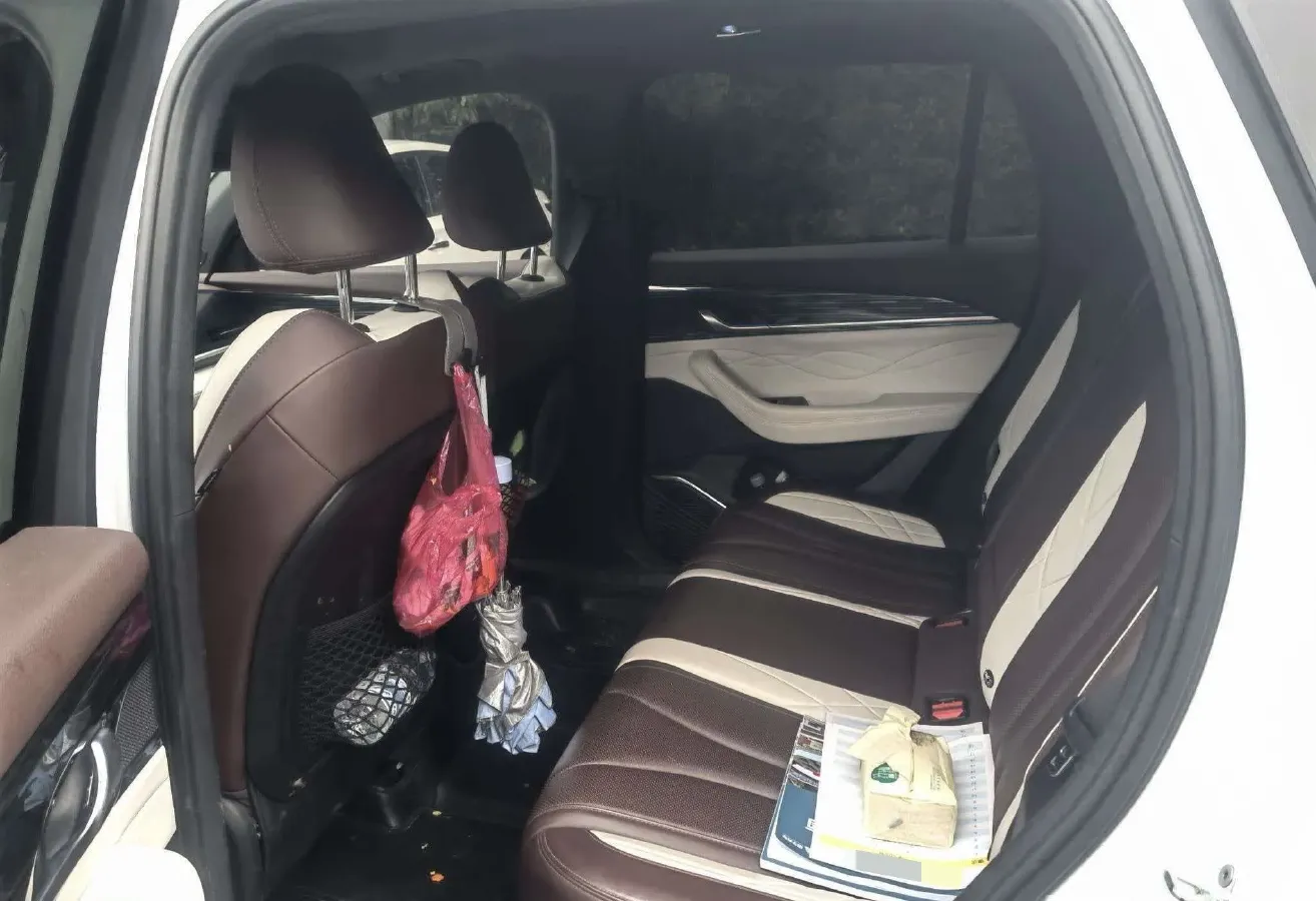 2021 Geely Monjaro 2.0T 218HP L4 7DCT,autocango,china used car exporter,china ev exporter,chinese used car exporter,chinese used ev exporter