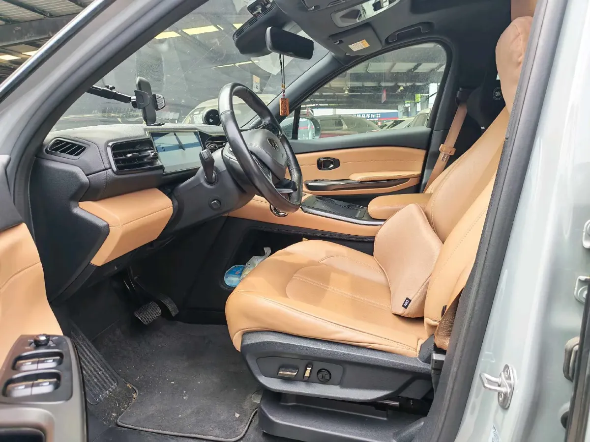 2020 Lexus NX 2.5L 155HP L4 E-CVT Hybrid,autocango,china used car exporter,china ev exporter,chinese used car exporter,chinese used ev exporter