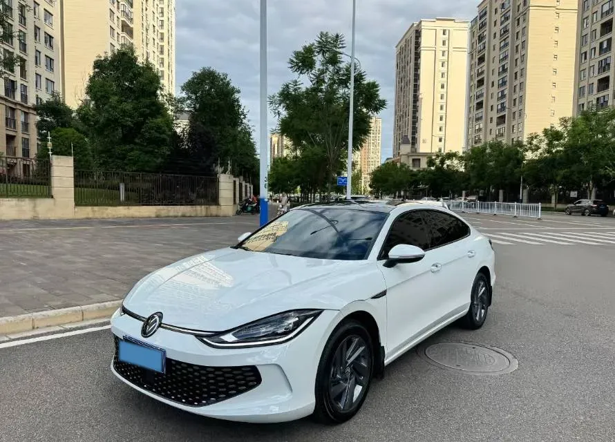 2025 Volkswagen Lamando 1.4T 150HP L4 7DCT,autocango,china used car exporter,china ev exporter,chinese used car exporter,chinese used ev exporter