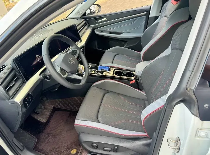 2025 Volkswagen Lamando 1.4T 150HP L4 7DCT,autocango,china used car exporter,china ev exporter,chinese used car exporter,chinese used ev exporter