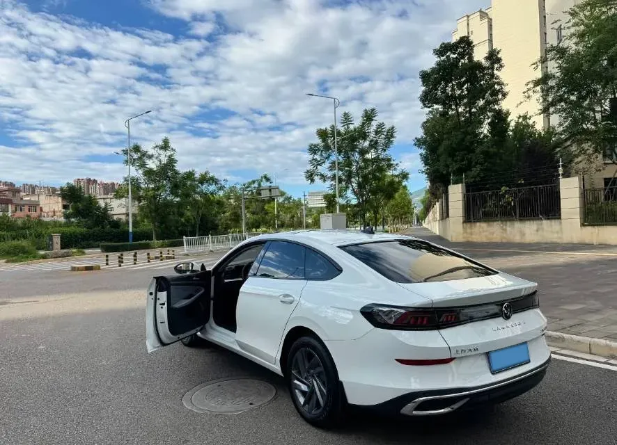 2025 Volkswagen Lamando 1.4T 150HP L4 7DCT,autocango,china used car exporter,china ev exporter,chinese used car exporter,chinese used ev exporter