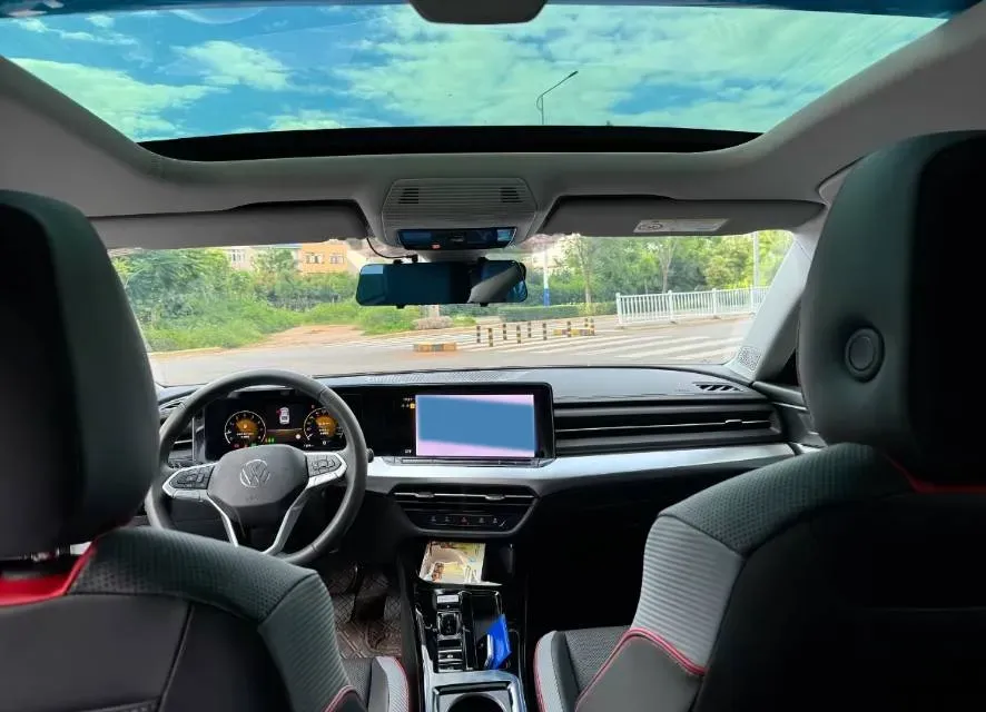 2025 Volkswagen Lamando 1.4T 150HP L4 7DCT,autocango,china used car exporter,china ev exporter,chinese used car exporter,chinese used ev exporter