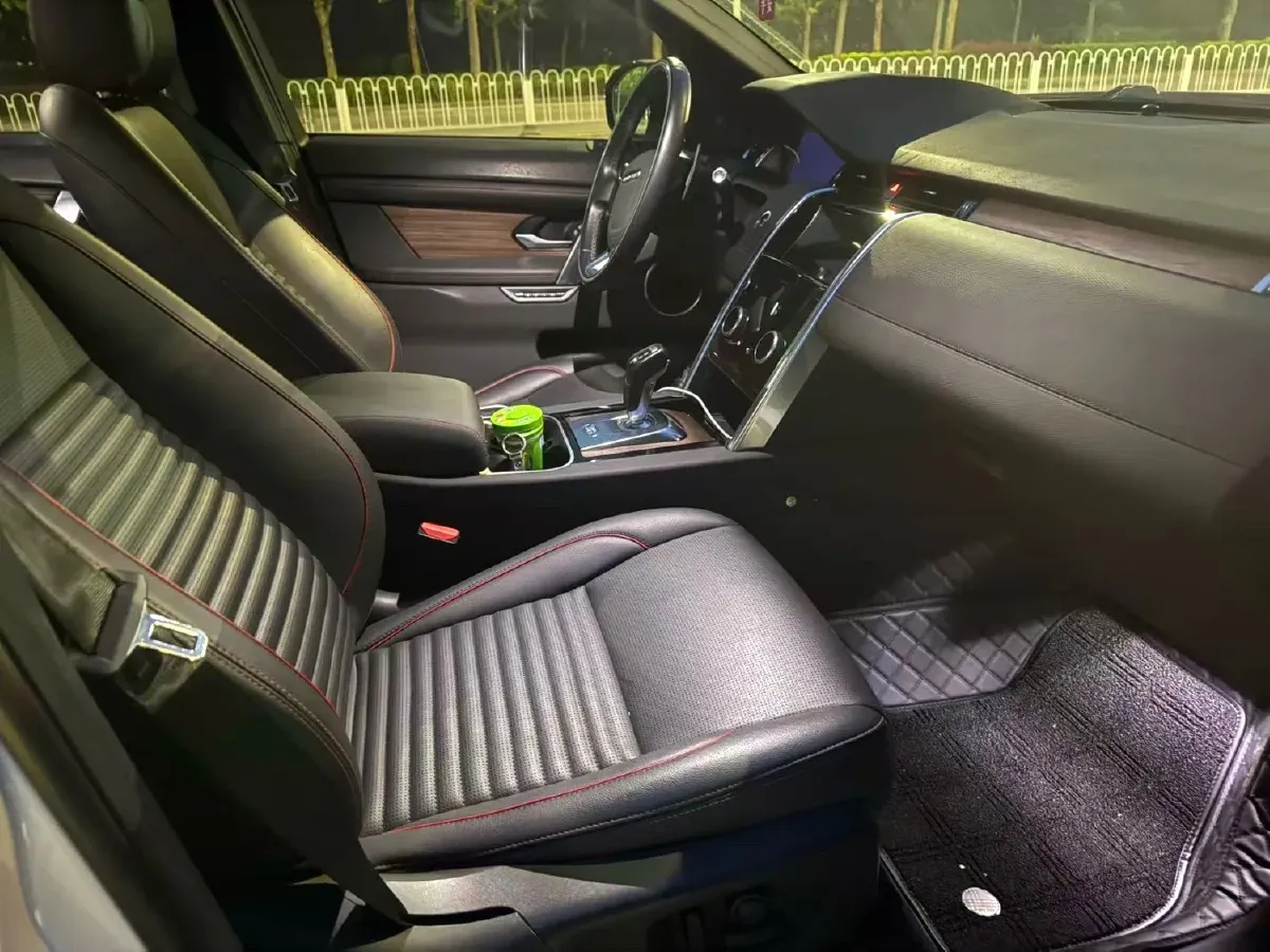 2020 Land Rover Discovery Sport 2.0T 249HP L4 9AT,autocango,china used car exporter,china ev exporter,chinese used car exporter,chinese used ev exporter