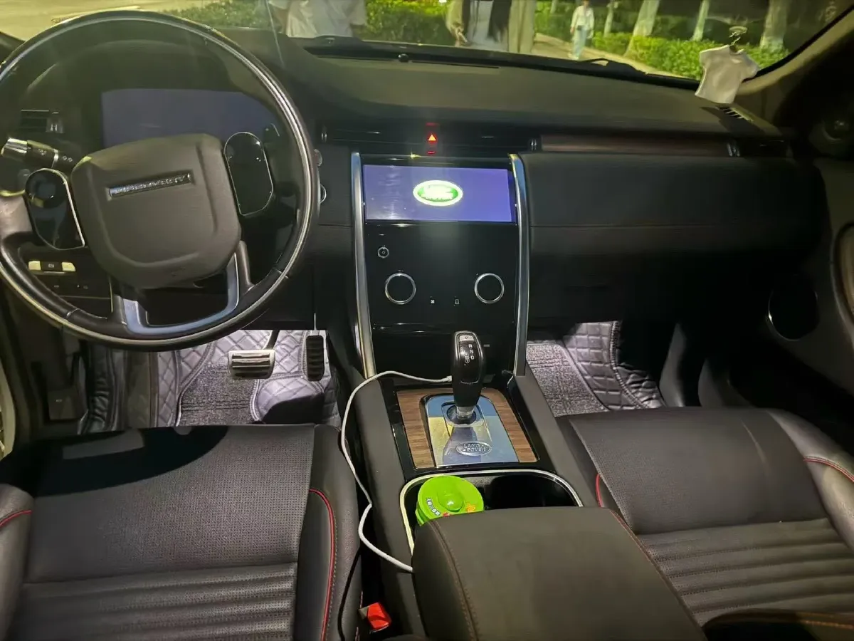 2020 Land Rover Discovery Sport 2.0T 249HP L4 9AT,autocango,china used car exporter,china ev exporter,chinese used car exporter,chinese used ev exporter