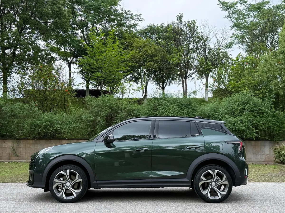 2023 LYNK&CO 03 1.5T 181HP L4 7DCT,autocango,china used car exporter,china ev exporter,chinese used car exporter,chinese used ev exporter
