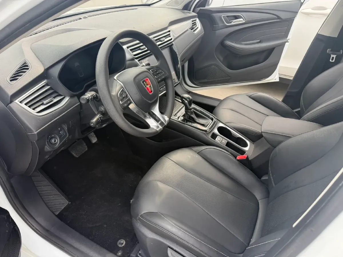 2019 Roewe i5 1.5L 120HP L4 CVT,autocango,china used car exporter,china ev exporter,chinese used car exporter,chinese used ev exporter