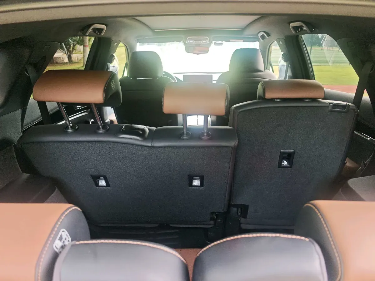 2021 MG 6 1.5T 169HP L4 AMT PHEV 11.1KWH,autocango,china used car exporter,china ev exporter,chinese used car exporter,chinese used ev exporter