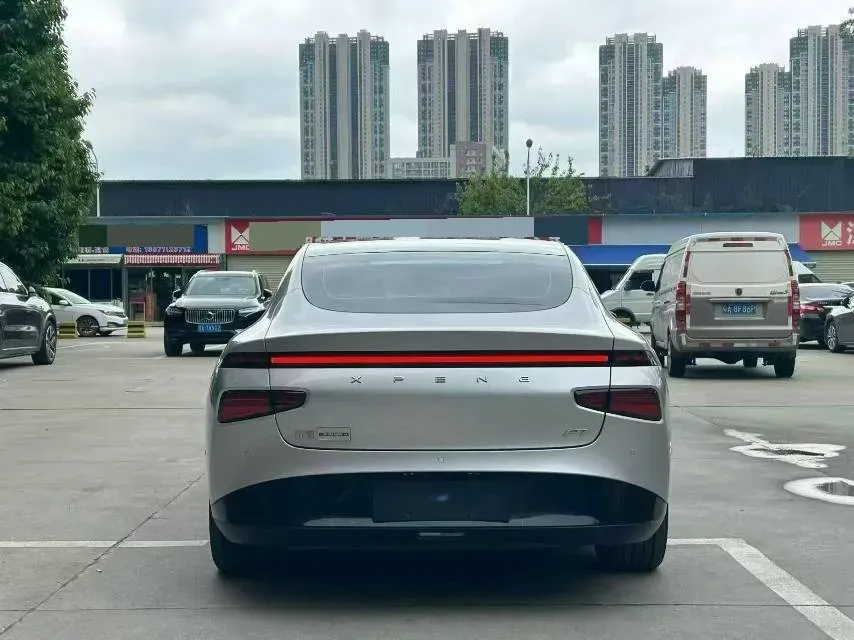 2023 Xpeng P7 BEV 86.2KWH,autocango,china used car exporter,china ev exporter,chinese used car exporter,chinese used ev exporter